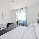 Sea & Stone Guest house Malinska