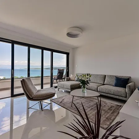Sea & Stone Гостевой дом 4*