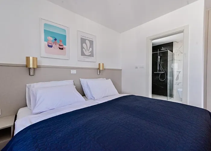 Sea & Stone マリンスカ